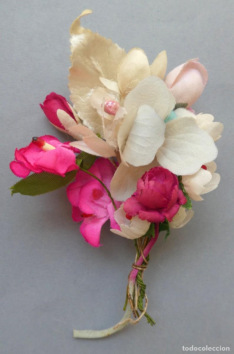 Antig&uuml;edades: ANTIGUAS FLORES DE TELA PARA ADORNAR PRENDAS MEDIADOS S.XX