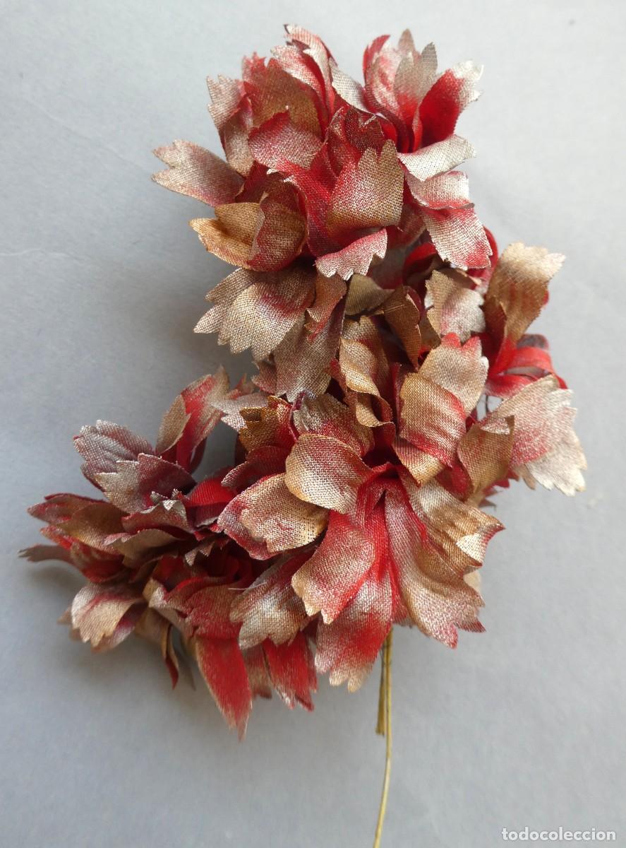 Antig&uuml;edades: ANTIGUAS FLORES DE TELA PARA ADORNAR PRENDAS MEDIADOS S.XX