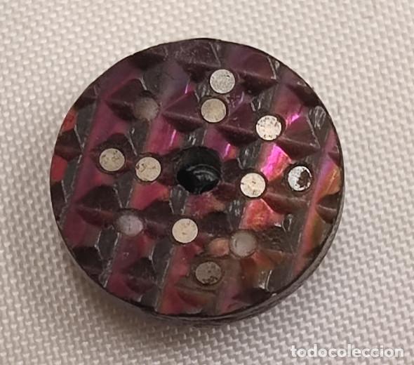 Antiques: ANTIGUO BOTON DE AZABACHE O SIM. DECORADO, SIGLO XIX, 15 MM