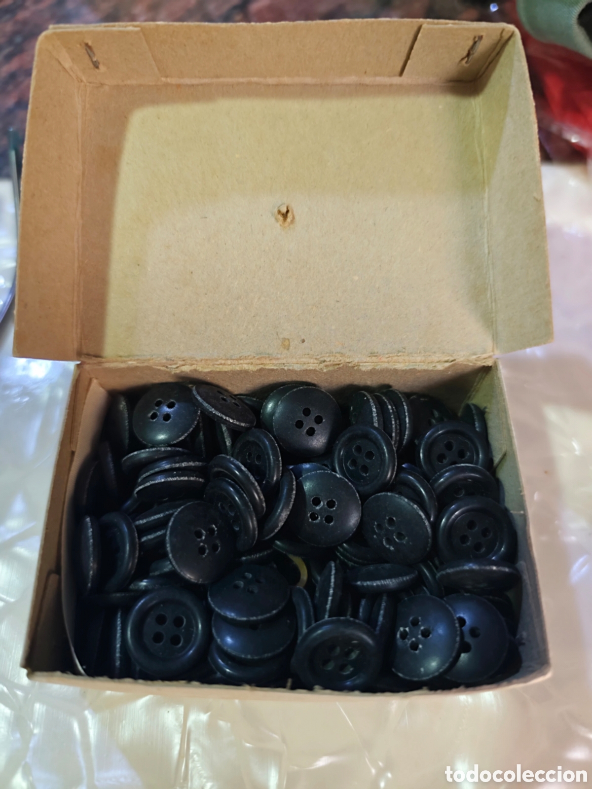 Antig&uuml;edades: Caja antiguos botones Palmera - Foto 2