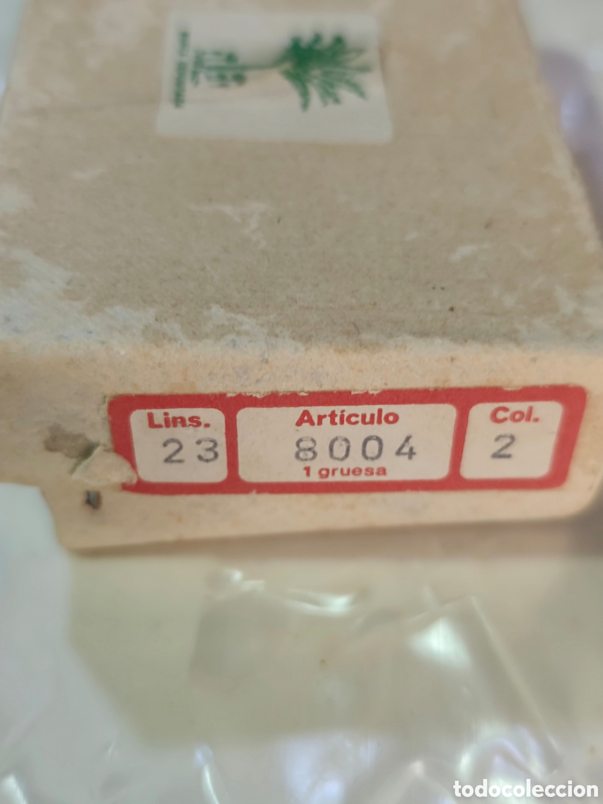Antig&uuml;edades: Caja antiguos botones Palmera - Foto 3