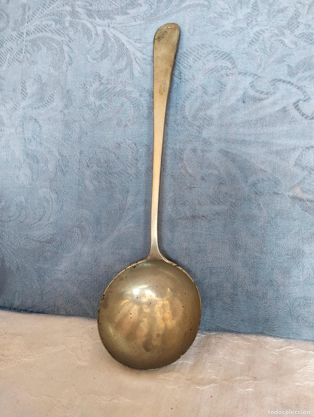 Antiques: Cuchar&oacute;n cuchara grande antigua para servir sopa o l&iacute;quidos de alpaca de los a&ntilde;os 40-50