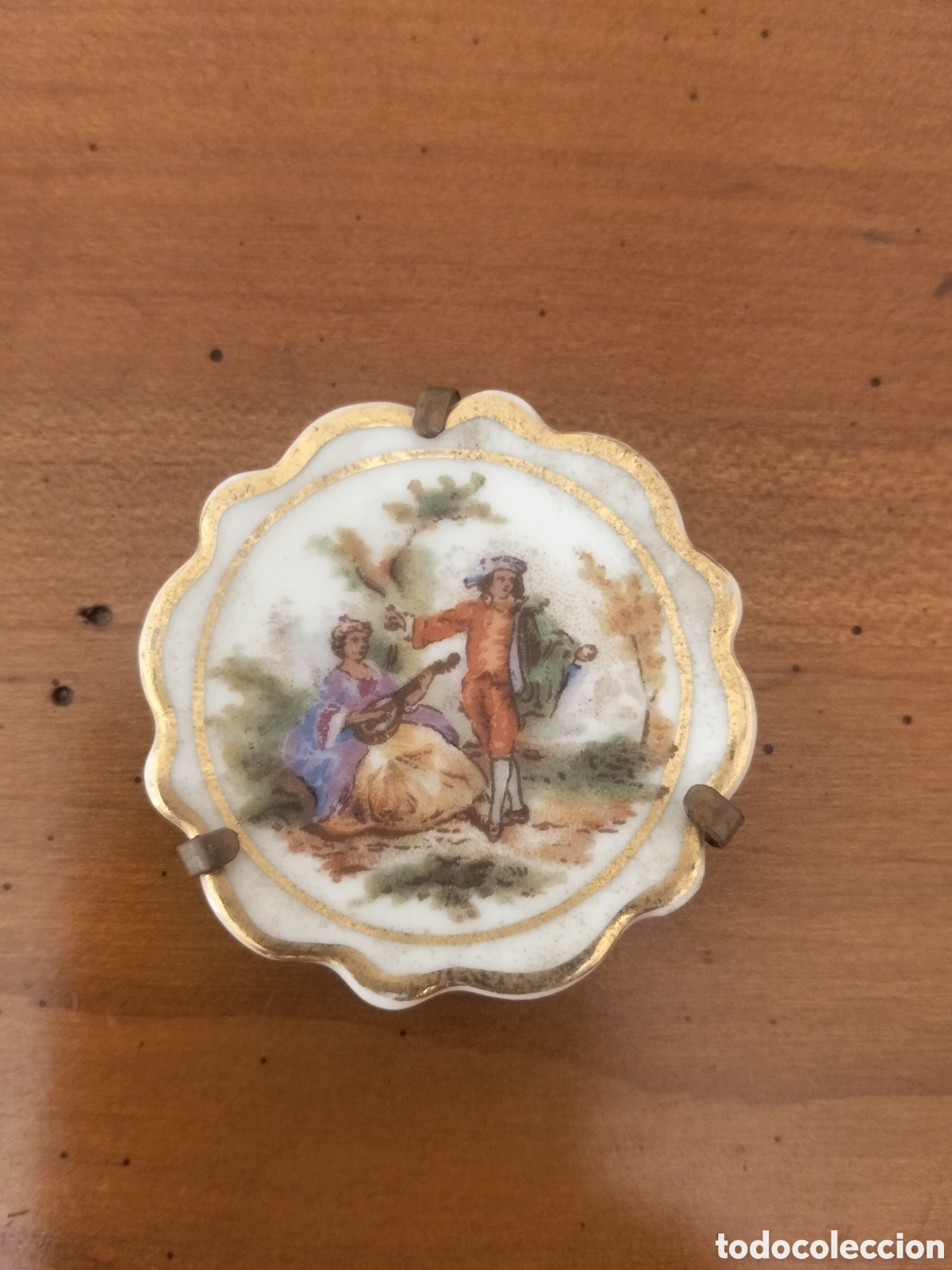 Antig&uuml;edades: Broche Mini Plato Limoges Franc&eacute;s GOUMOT LABASSE Escena Galante Rococ&oacute; Vintage