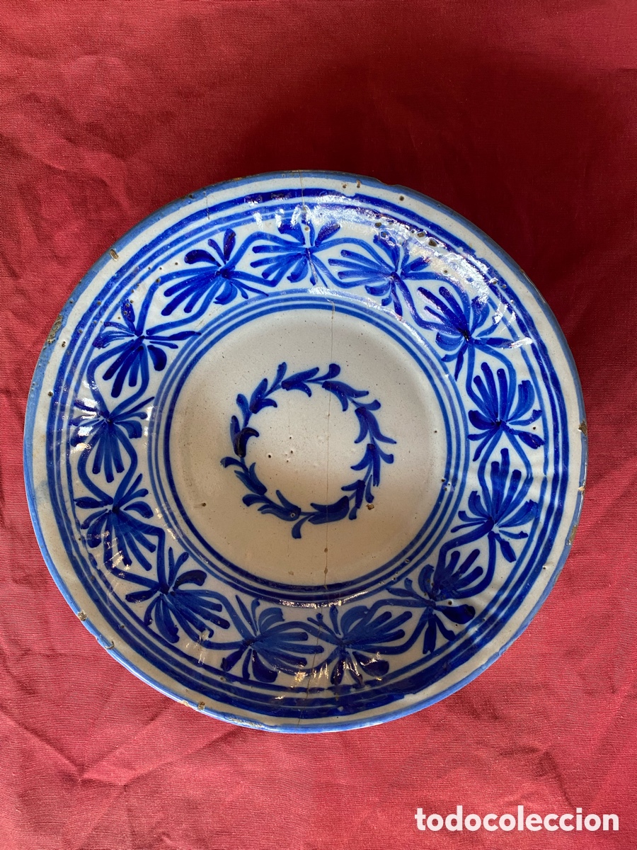 Antig&uuml;edades: Plato Hondo Antiguo de Cer&aacute;mica de Manises - Siglo XIX (25x6 cm)