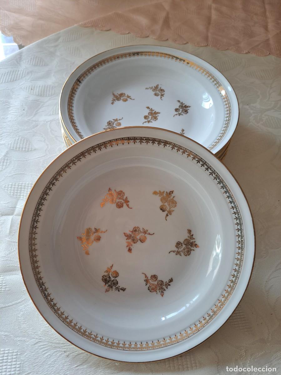 Antig&uuml;edades: Lote de 5 platos hondos de Porcelana de Chartres/S/Cher - Limoges, decorada con oro
