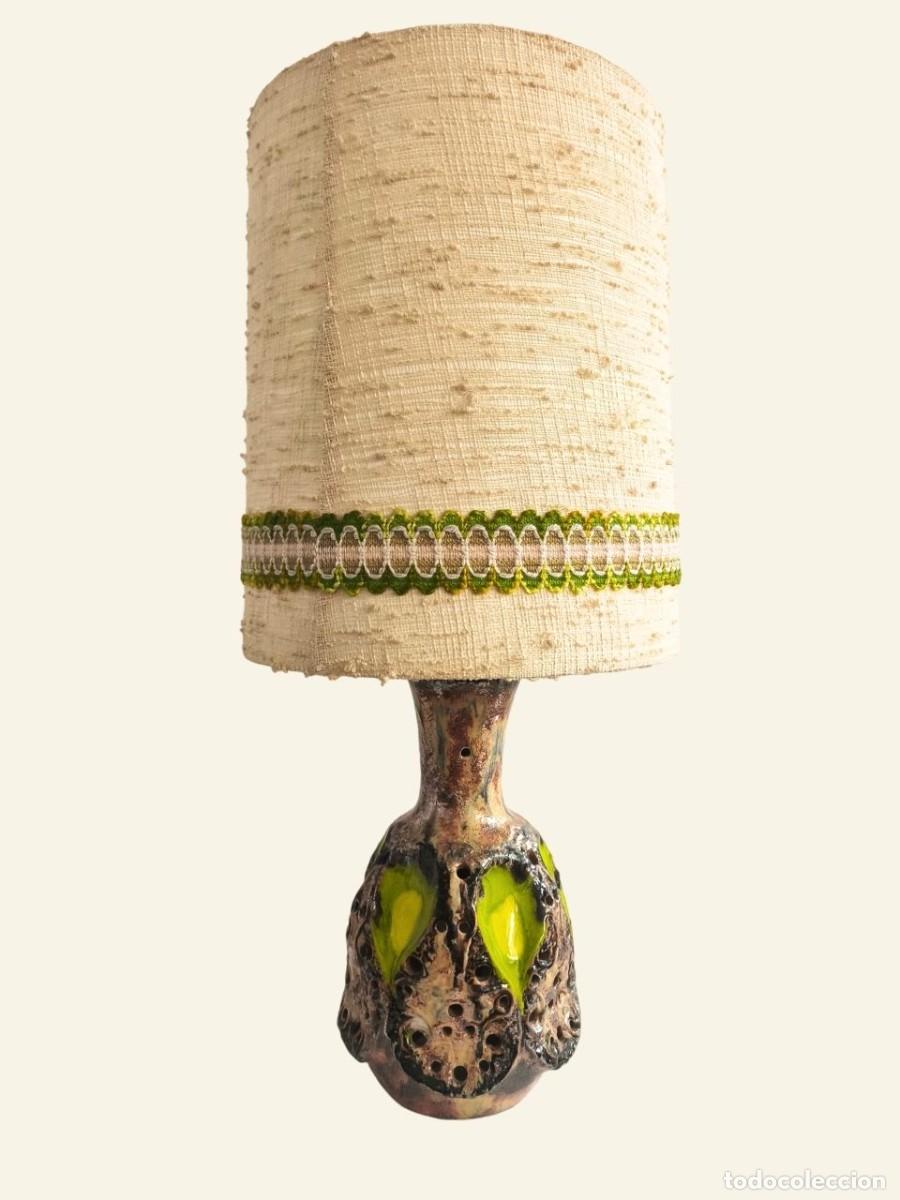 Antig&uuml;edades: L&aacute;mpara de mesa de cer&aacute;mica artesanal de doble luz estilo modernista Gaud&iacute; con pantalla vintage