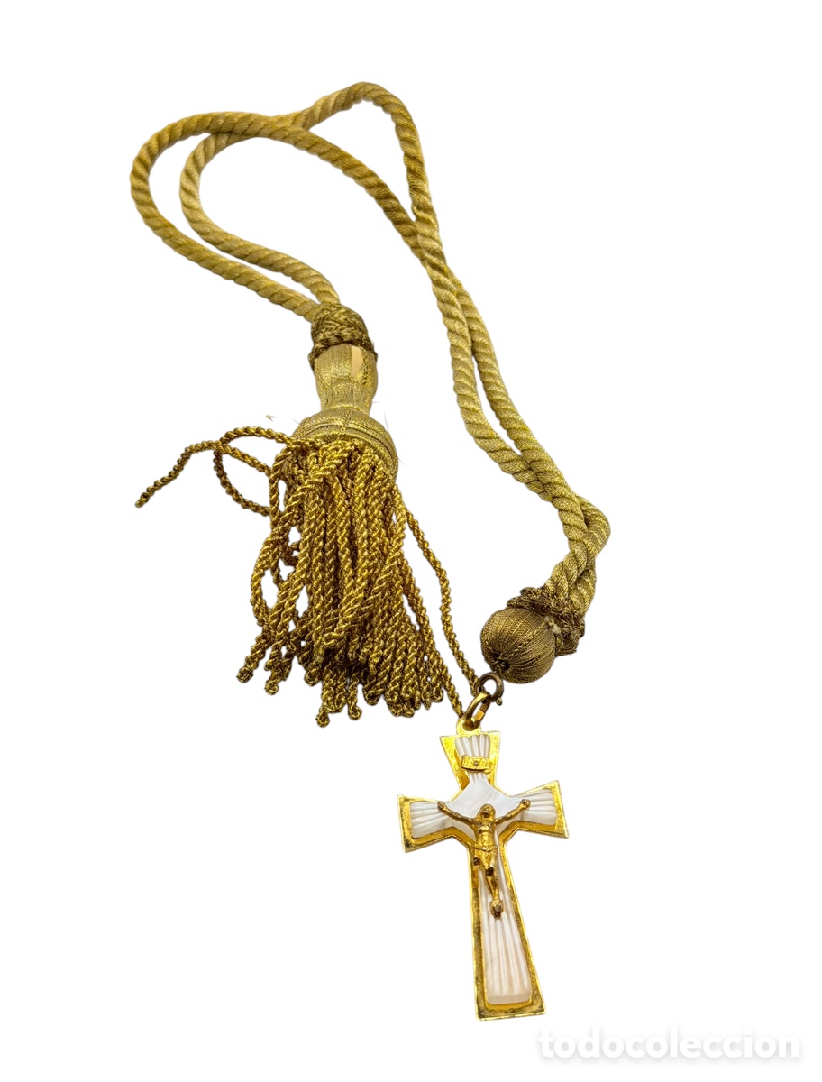 Antiquit&eacute;s: Antigua Cruz Dorada con Cord&oacute;n
