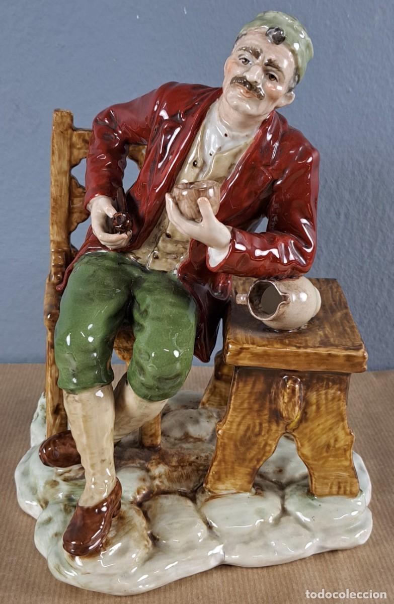 Antig&uuml;edades: Figura de porcelana, Salvador Mallol, 22 cm. S. XX