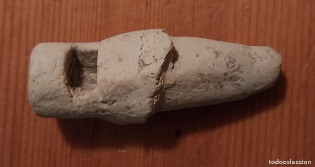 Antiques: Antiguo silbato de cer&aacute;mica.
