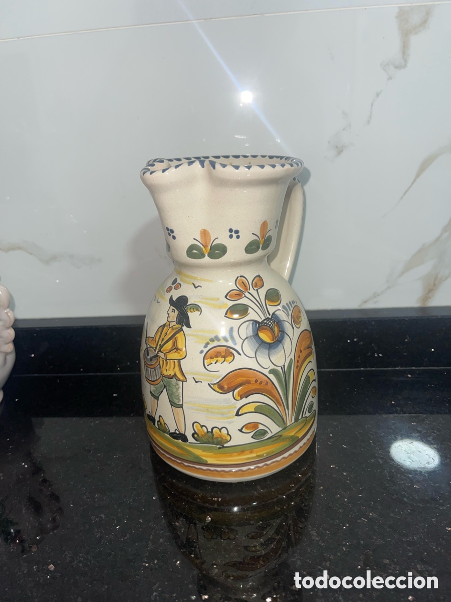 Antig&uuml;edades: Jarra de Talavera siglo XX