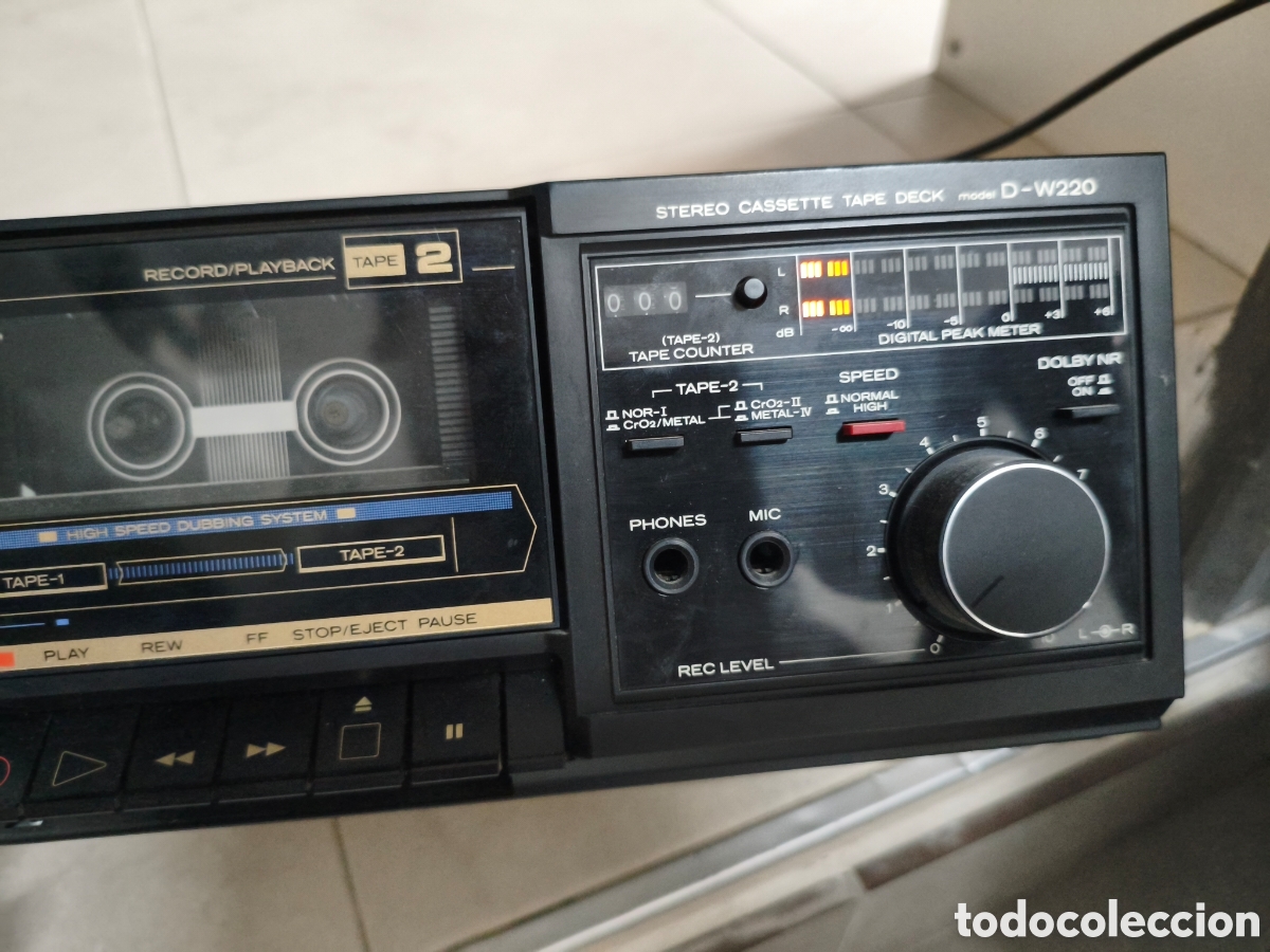 Antig&uuml;edades: Pletina cassettes est&eacute;reo Hitachi - Foto 2