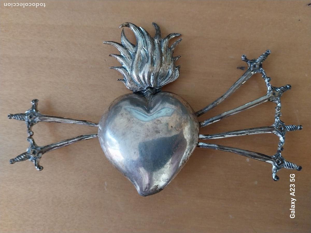Antiques: CORAZON DOLOROSA METAL SEIS ESPADAS 12.5X7.5CMS IDEAL PARA VIRGEN PRECIOSO