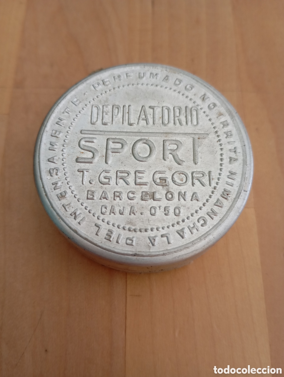 Antiguidades: A&ntilde;os 30 Cajita Aluminio T. Gregori Barcelona Depilatorio Sport Crema o Cera. Caja metal antigua