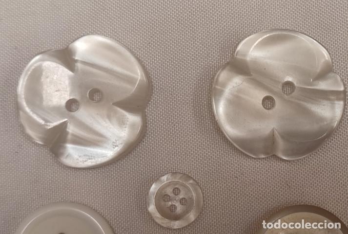 Antig&uuml;edades: LOTE DE 6 BOTONES ANTIGUOS - Foto 2