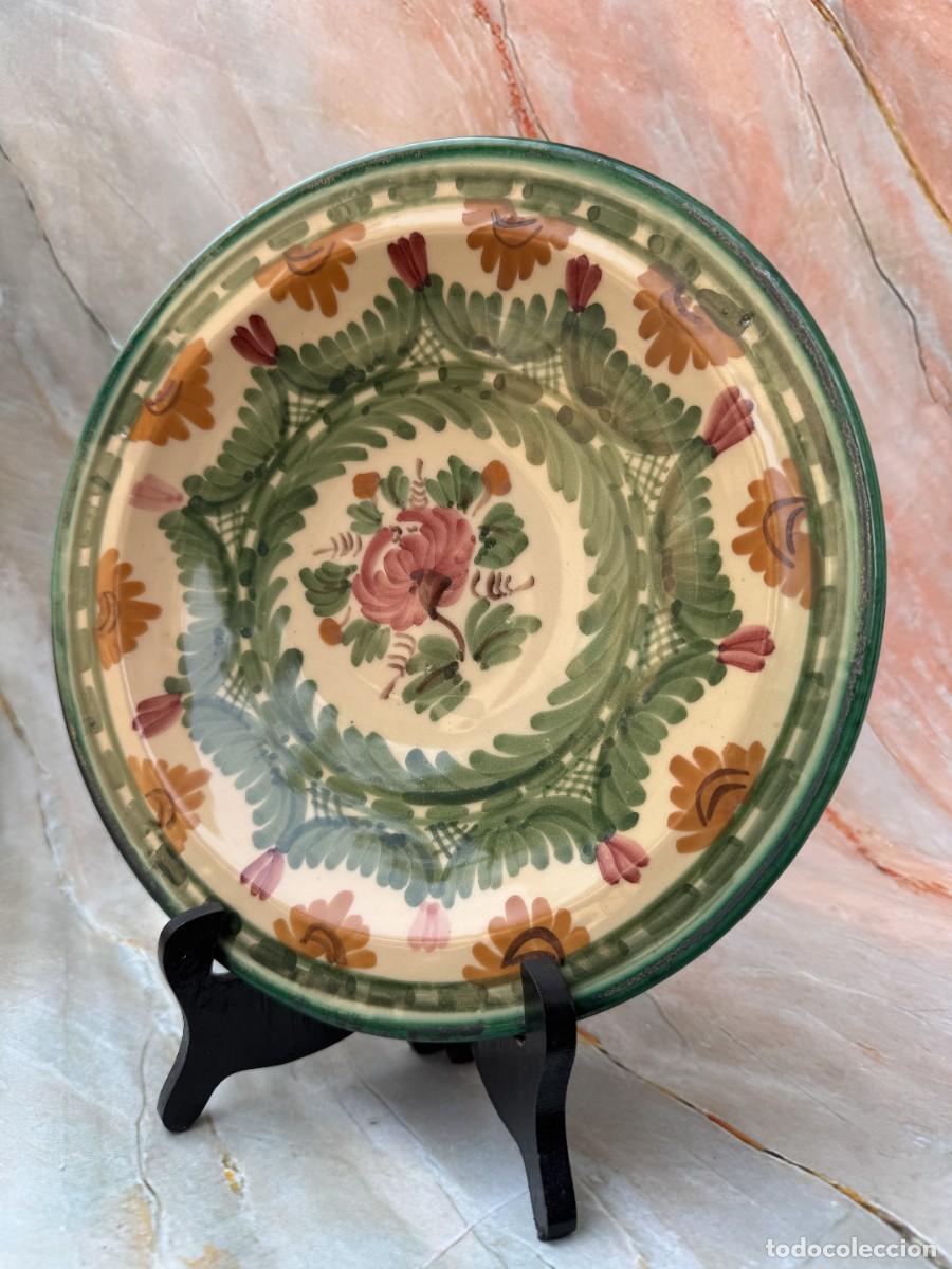 Antig&uuml;edades: Plato decorativo vintage de cer&aacute;mica espa&ntilde;ola R.D.M PAR, pintado a mano, a&ntilde;os 70&ndash;90