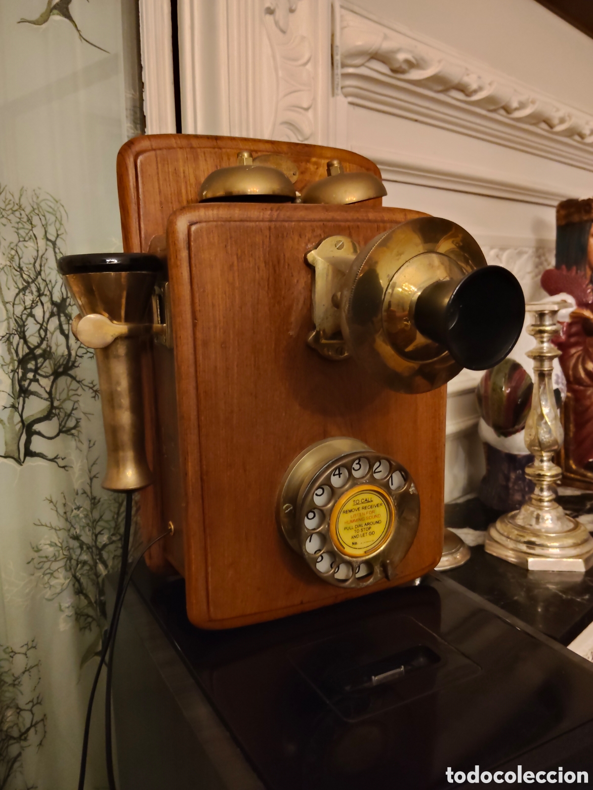 Antig&uuml;edades: Impresionante tel&eacute;fono de pared - Foto 1
