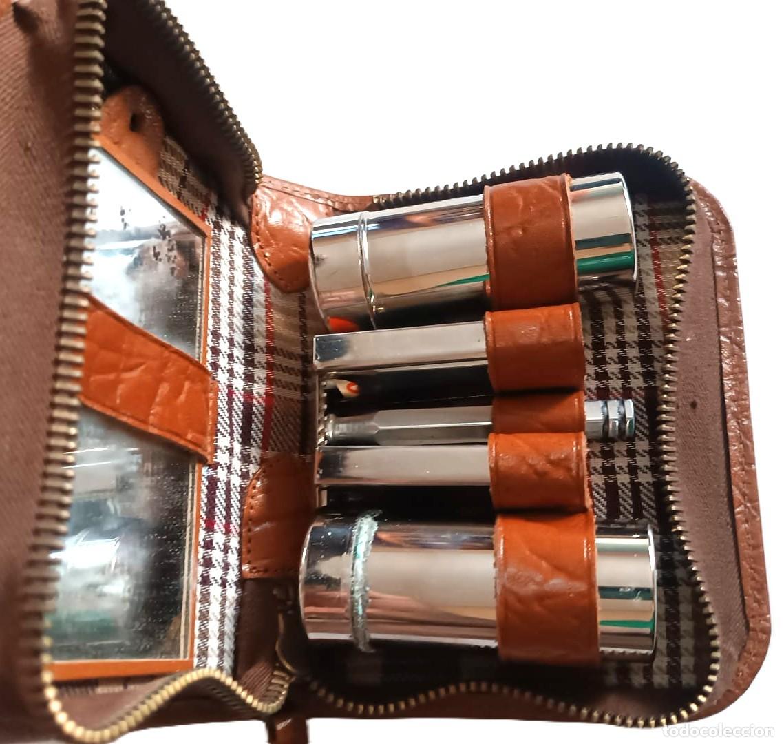 Antiquit&auml;ten: Neceser de viaje vintage para caballero. A&ntilde;os 50 o 60.