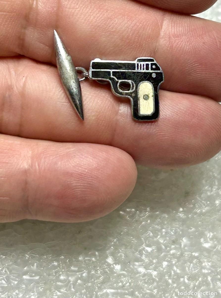 Antig&uuml;edades: 4064.Gemelo vintage con dise&ntilde;o de pistola (estilo semiautom&aacute;tica o tipo Colt 1911/MAB)