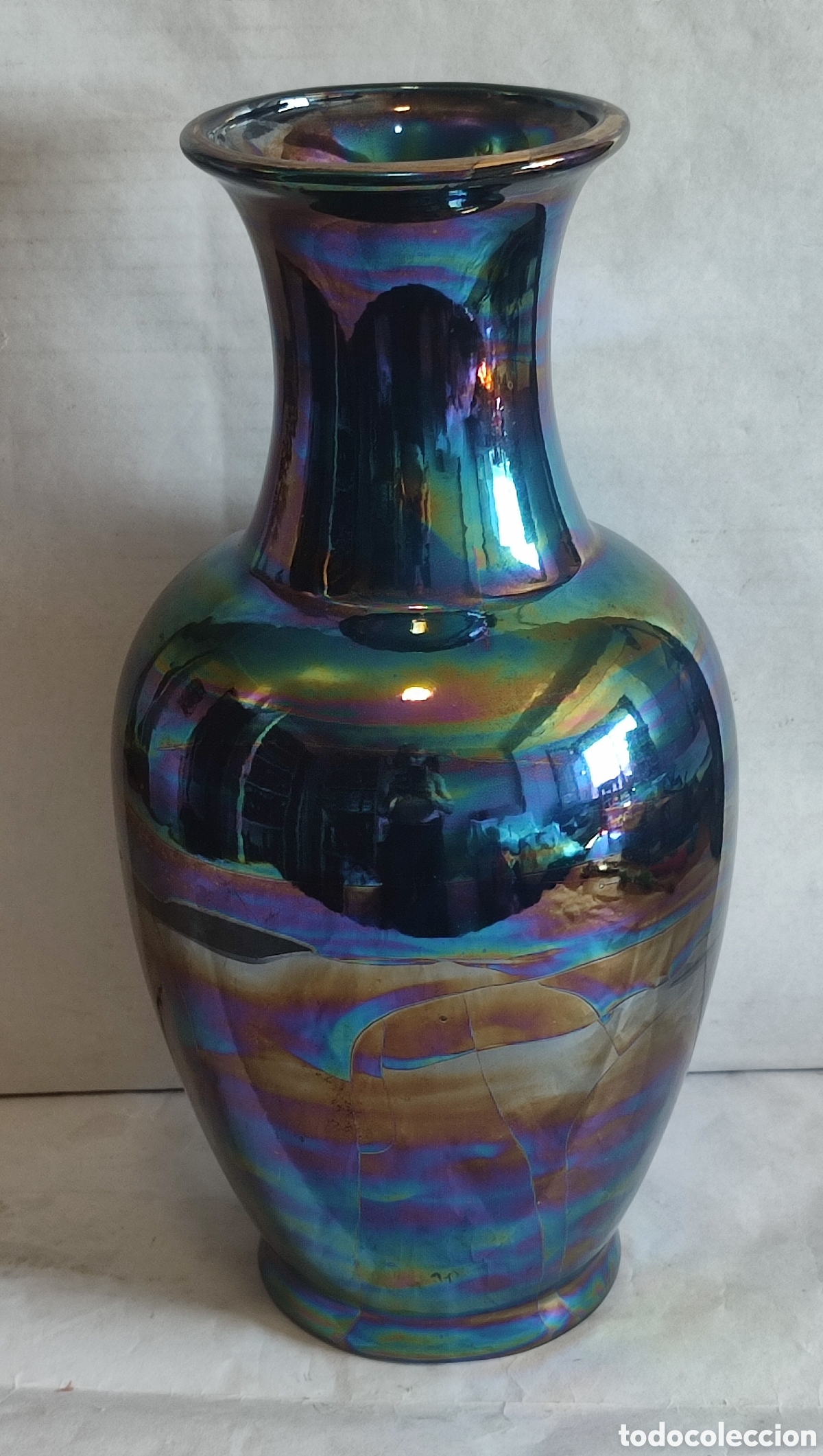 Antig&uuml;edades: VASIJA IRISIADA PORCELANA RAKU