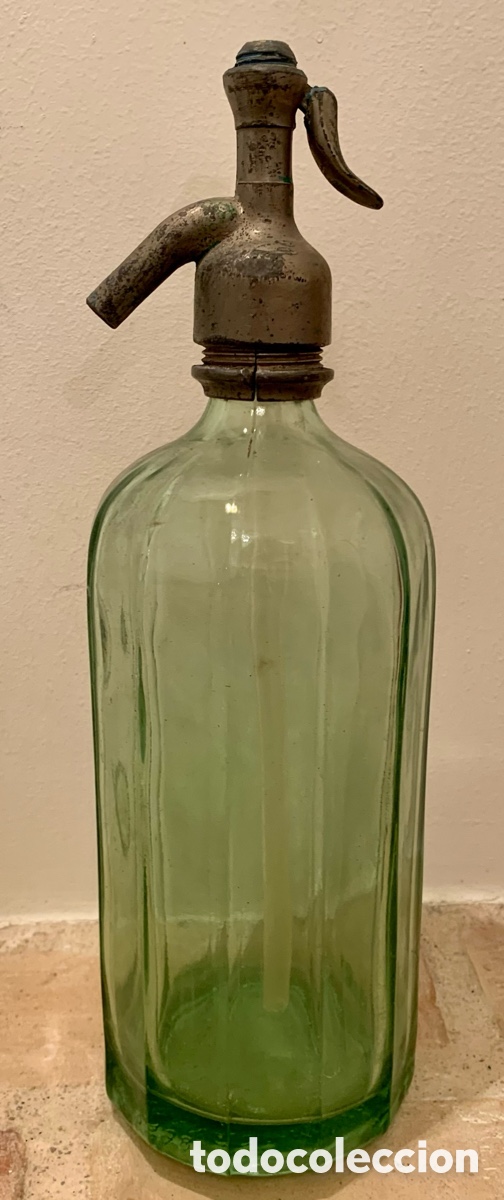 Antig&uuml;edades: Sif&oacute;n. E. Barraca. Barcelona. Cristal y V cabeza de plomo. Mid-Century.
