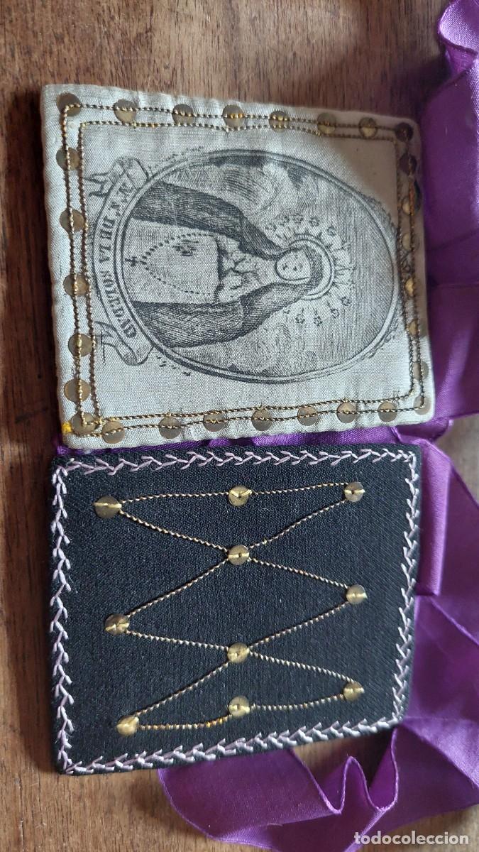 Antig&uuml;edades: Antiguo escapulario Nuestra Se&ntilde;ora de la Soledad