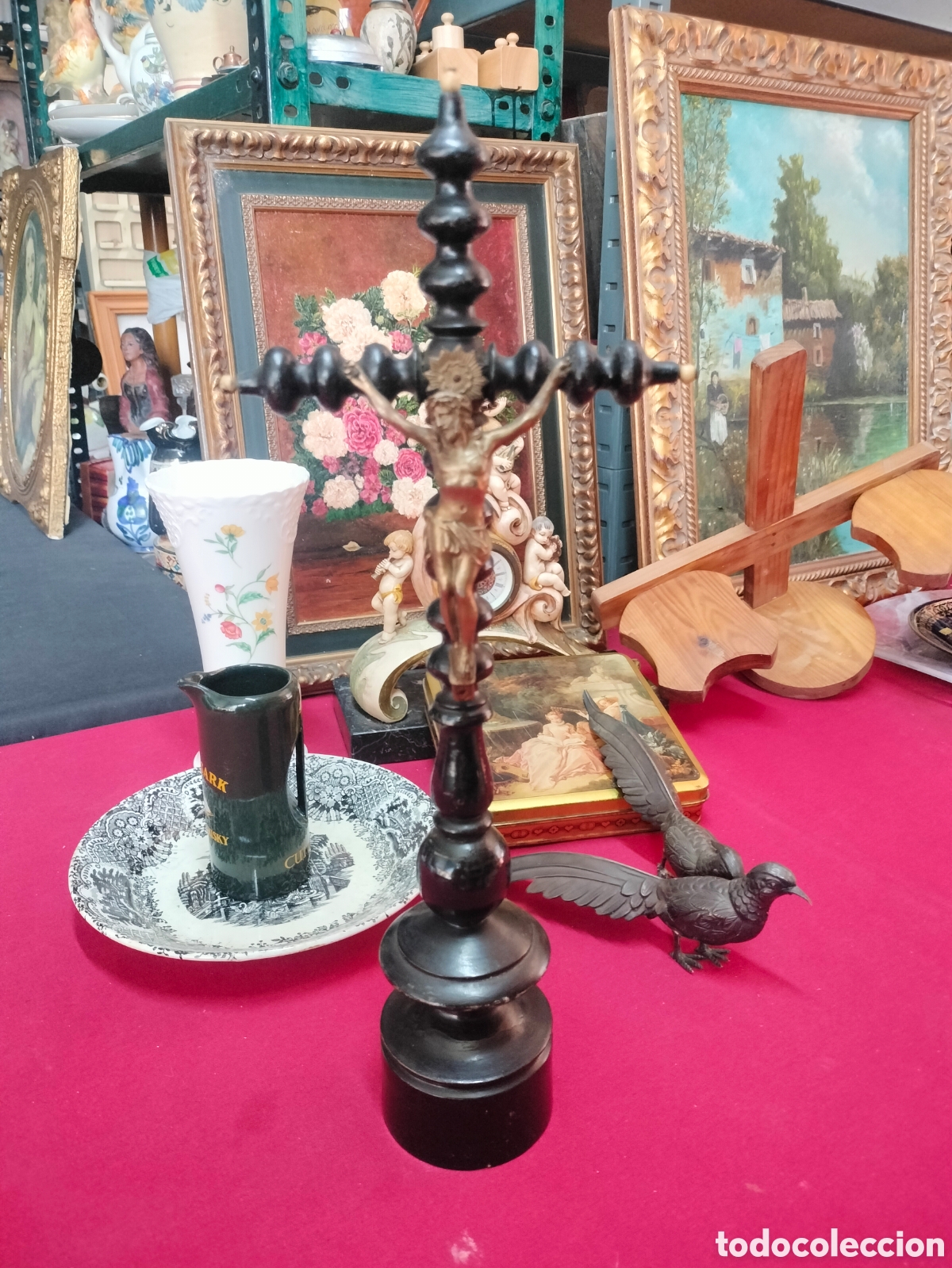 Antig&uuml;edades: crucifijo de mesa o sobremesa antiguo, mediados siglo XIX. Origen franc&eacute;s