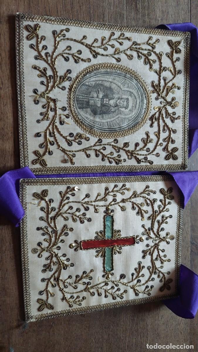 Antig&uuml;edades: Antiguo escapulario Nazareno y cruz cristiana bordado hilo de oro