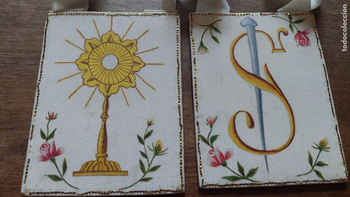 Oggetti Antichi: Antiguo escapulario Santo sacramento y clavo de cristo pintado a mano
