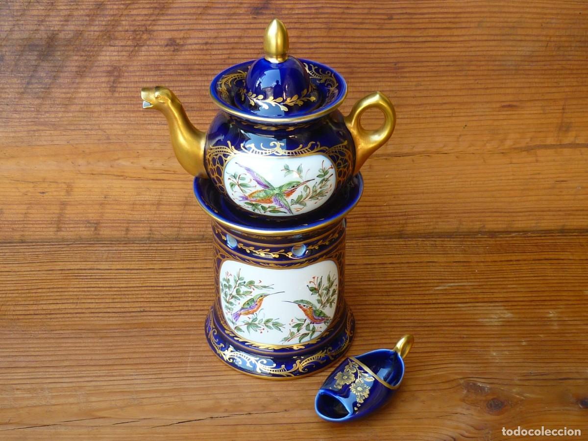 Antig&uuml;edades: Preciosa Tetera y Calentador Porcelana Vintage Pintada a Mano Tipo Limoges.