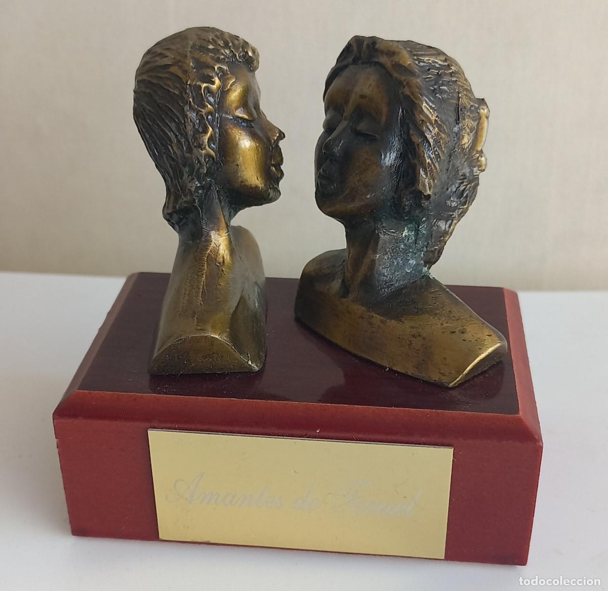 Antig&uuml;edades: Escultura o figura de bronce LOS AMANTES DE TERUEL.