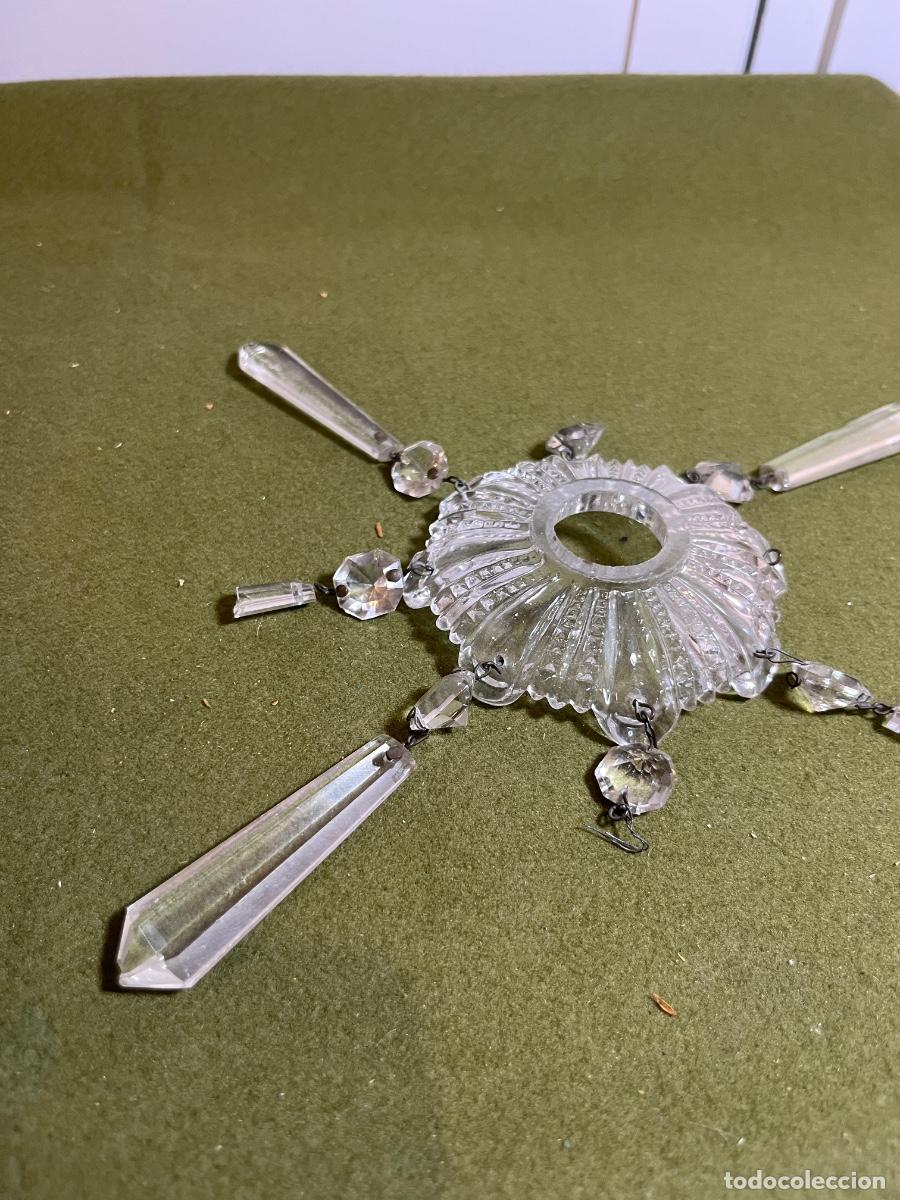 Oggetti Antichi: Platillo de cristal para l&aacute;mpara antigua con l&aacute;grimas facetadas &ndash; Bobeche de repuesto para ara&ntilde;a