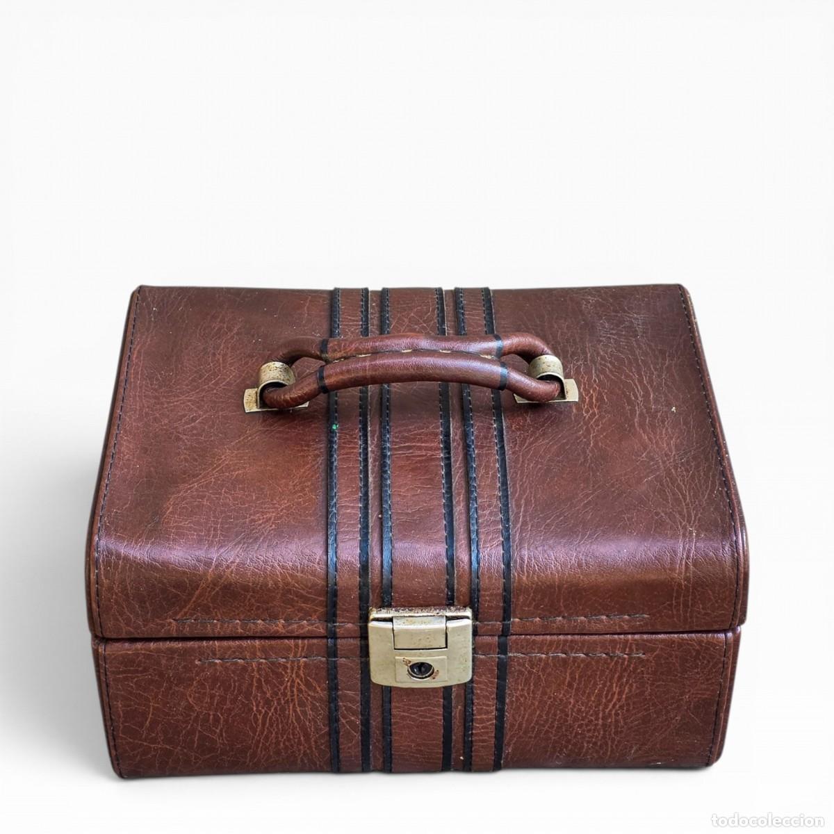 Antig&uuml;edades: Maleta Antiga Couro Leg&iacute;timo &mdash; Toucador / Necessaire Vintage com Chave