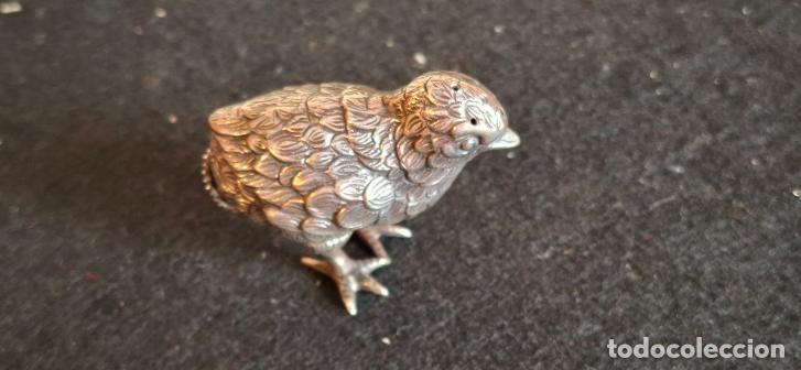 Antig&uuml;edades: (PIT-260700)POLLITO SALERO DE PLATA