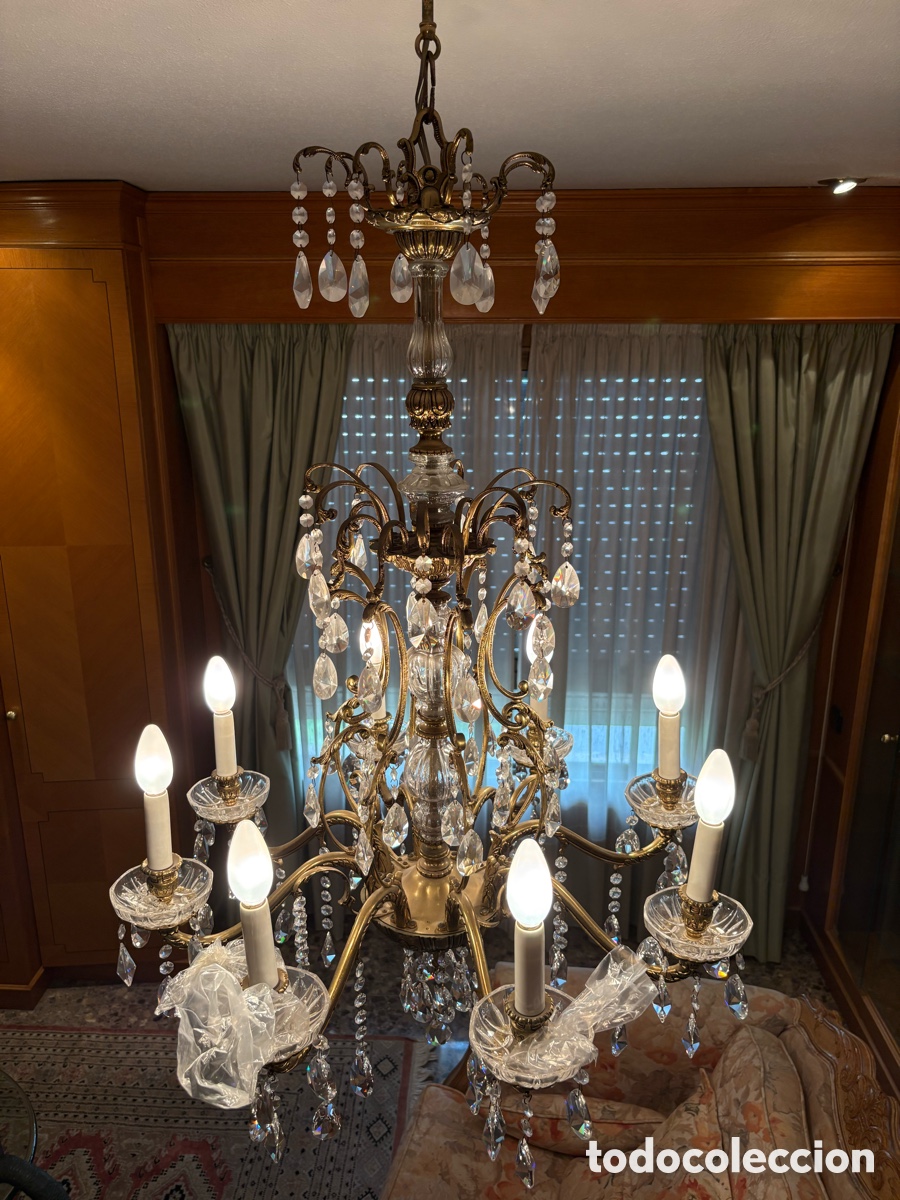 Antig&uuml;edades: L&aacute;mpara de techo de bronce y cristal tallado &ndash; 8 luces &ndash; Estilo cl&aacute;sico