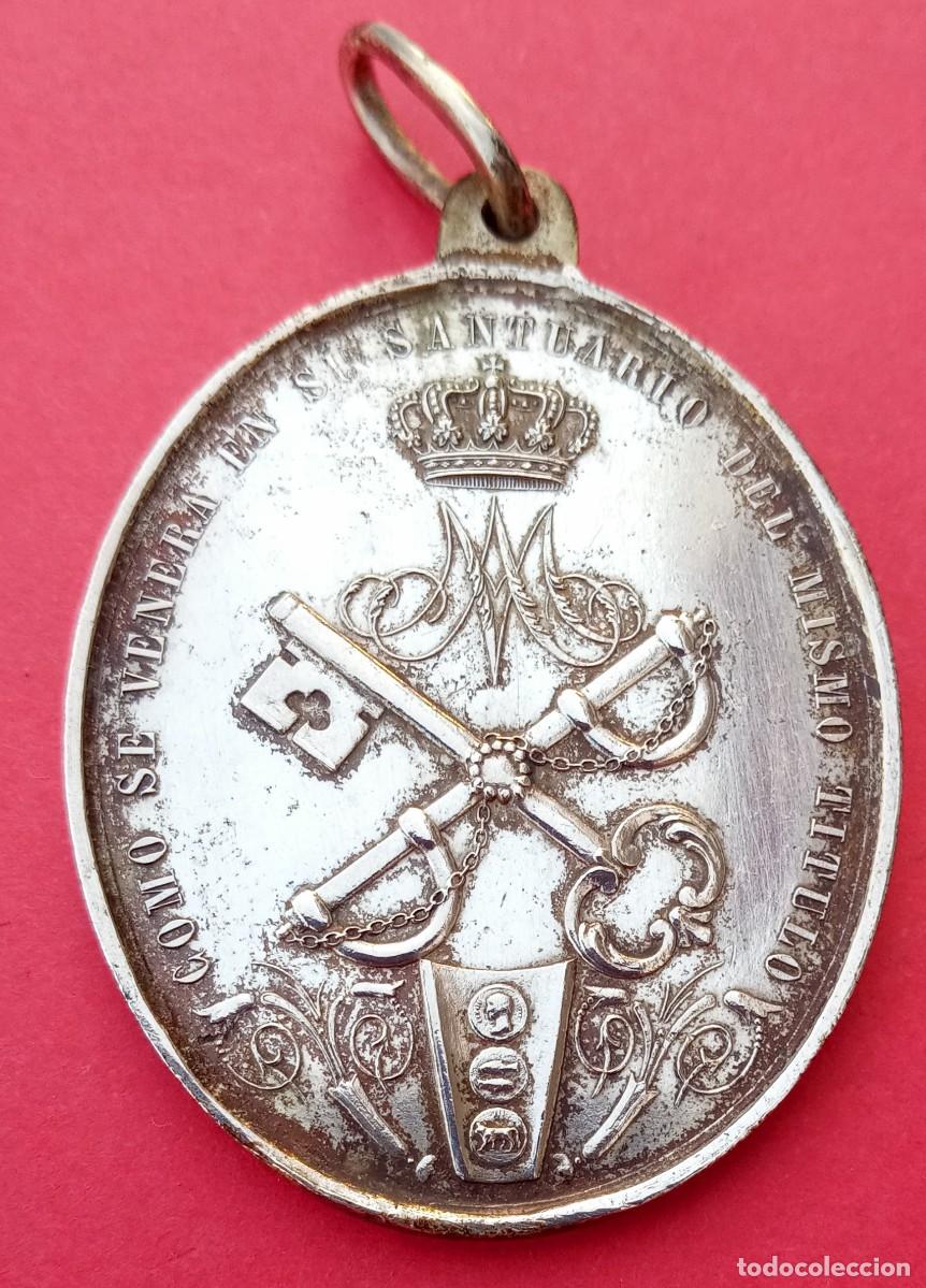 Antig&uuml;edades: Espectacular Medalla Siglo XIX Virgen de Regla. Chipiona. Ensayador de Paris.