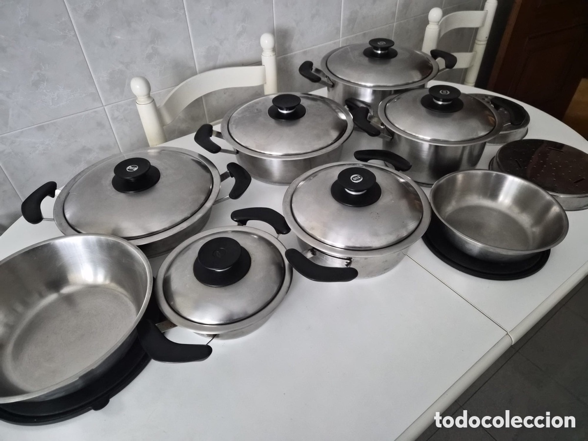 Antig&uuml;edades: Bater&iacute;a de cocina AMC original de acero inoxidable &ndash; Juego completo vintage