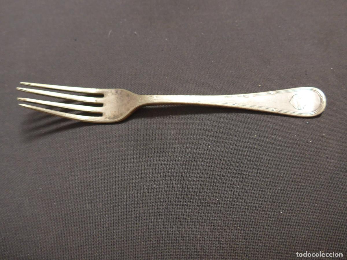 Antig&uuml;edades: TENEDOR CON MARCAS ELKINGTON PLATE Y PINILLOS IZQUIERDO Y COMPA&Ntilde;IA