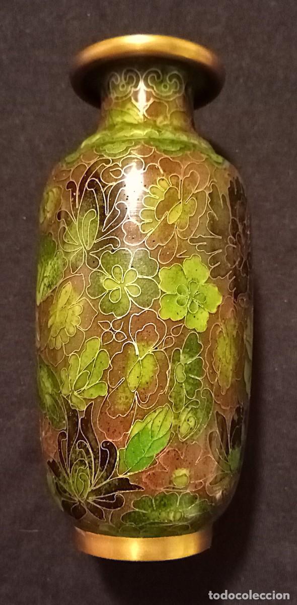 Antiquit&auml;ten: Jarr&oacute;n chino esmaltado cloison&eacute;.