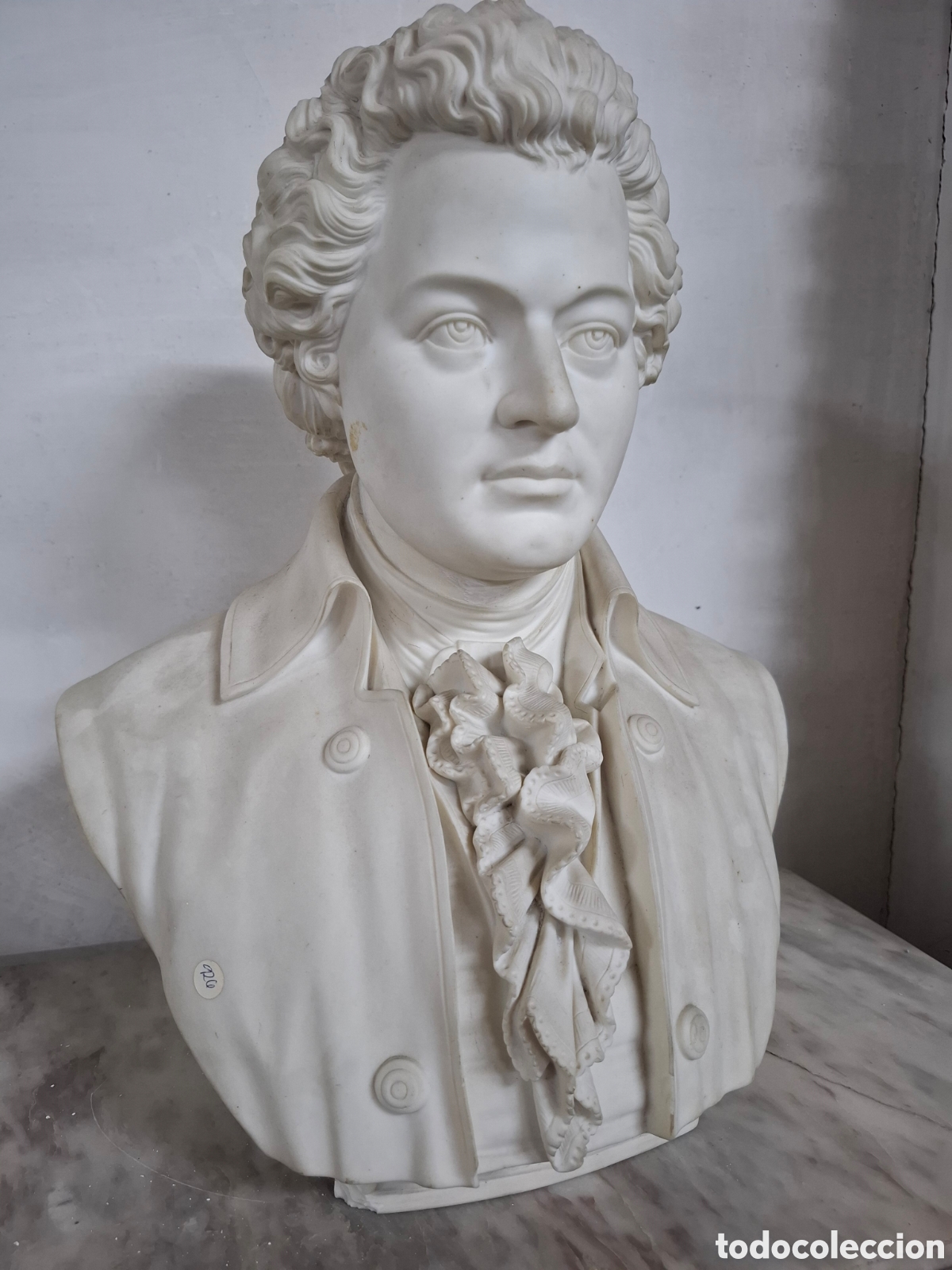 Antig&uuml;edades: Porcelana en biscuit de Mozart - Foto 1