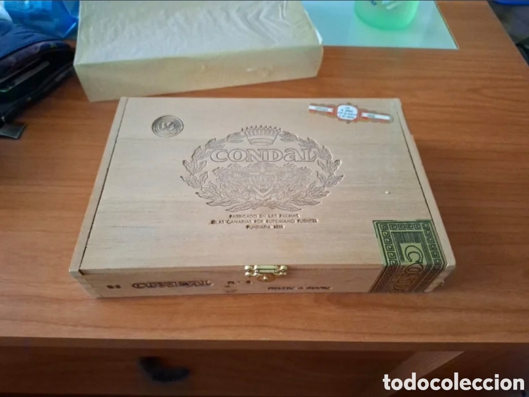Antig&uuml;edades: Caja de Puros Condal SIN ABRIR