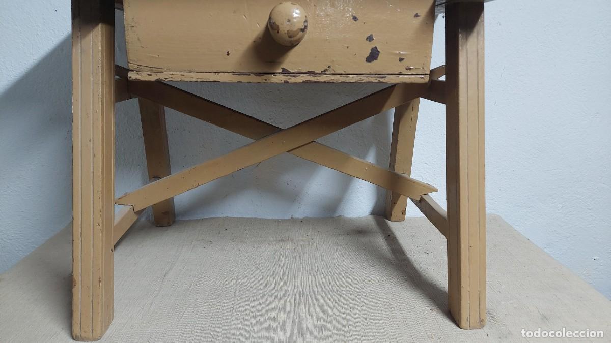 Antig&uuml;edades: Antigua mesa tocinera de madera - Foto 3