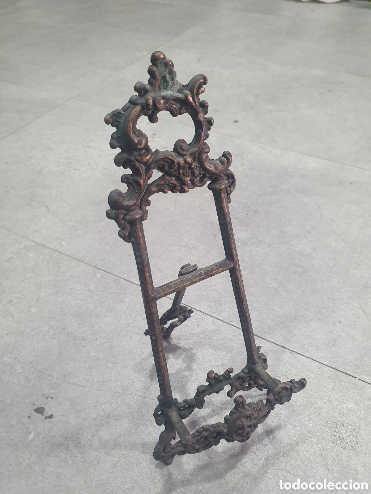 Antiquit&auml;ten: Antiguo atril bronce. (L127)