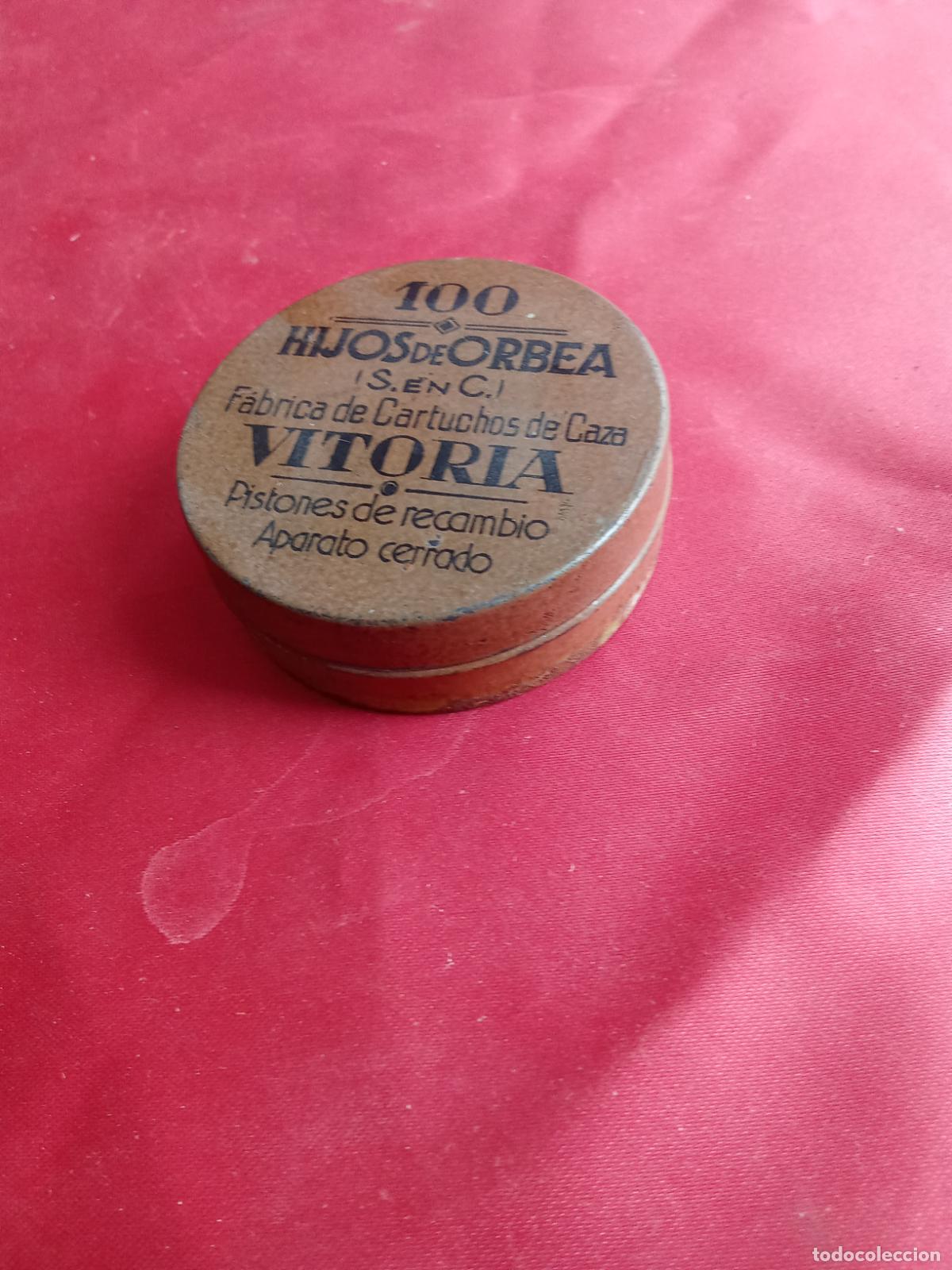 Antig&uuml;edades: Caja metalica pistones obrea. Caja tornillos