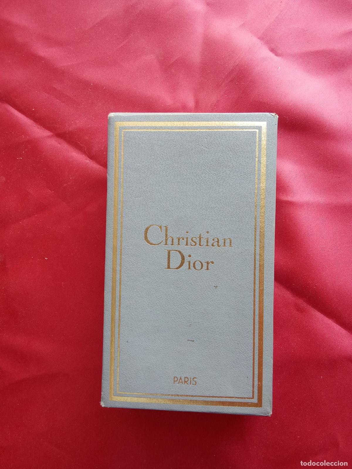 Antig&uuml;edades: Mechero Christian Dior. Vitrina 5