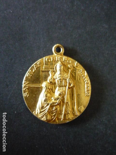 Antiques: SAX ALICANTE SAN BLAS CENTENARIO MOROS Y CRISTIANO ANTIGUA MEDALLA 2 CM