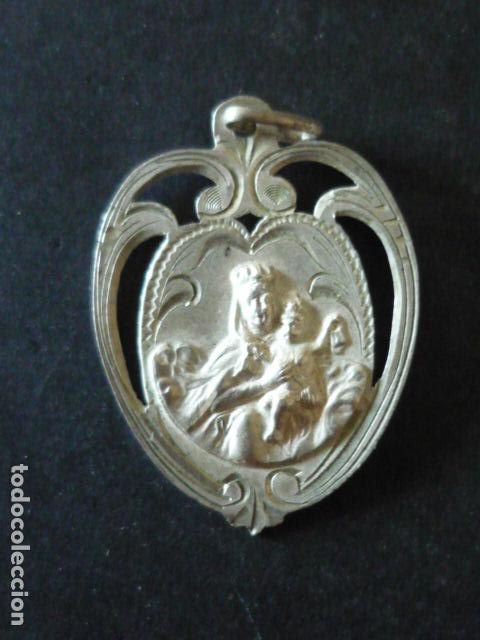 Antiques: VIRGEN DEL CARMEN ANTIGUA MEDALLA EN PLATA 3 X 2 CM