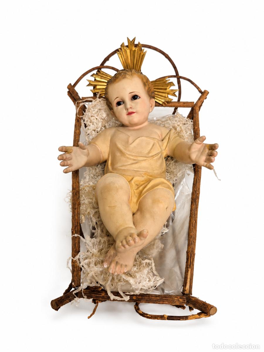 Antig&uuml;edades: Ni&ntilde;o Jes&uacute;s en su Cuna - Estuco Policromado - Sello Arte Moderno, Olot - Bonita Cara y Manos