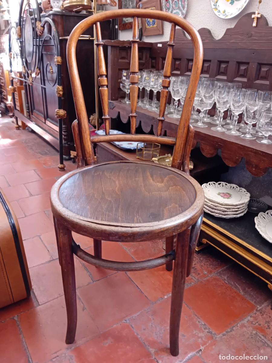 Antig&uuml;edades: Silla bistro de estilo tonet a&ntilde;o 1920