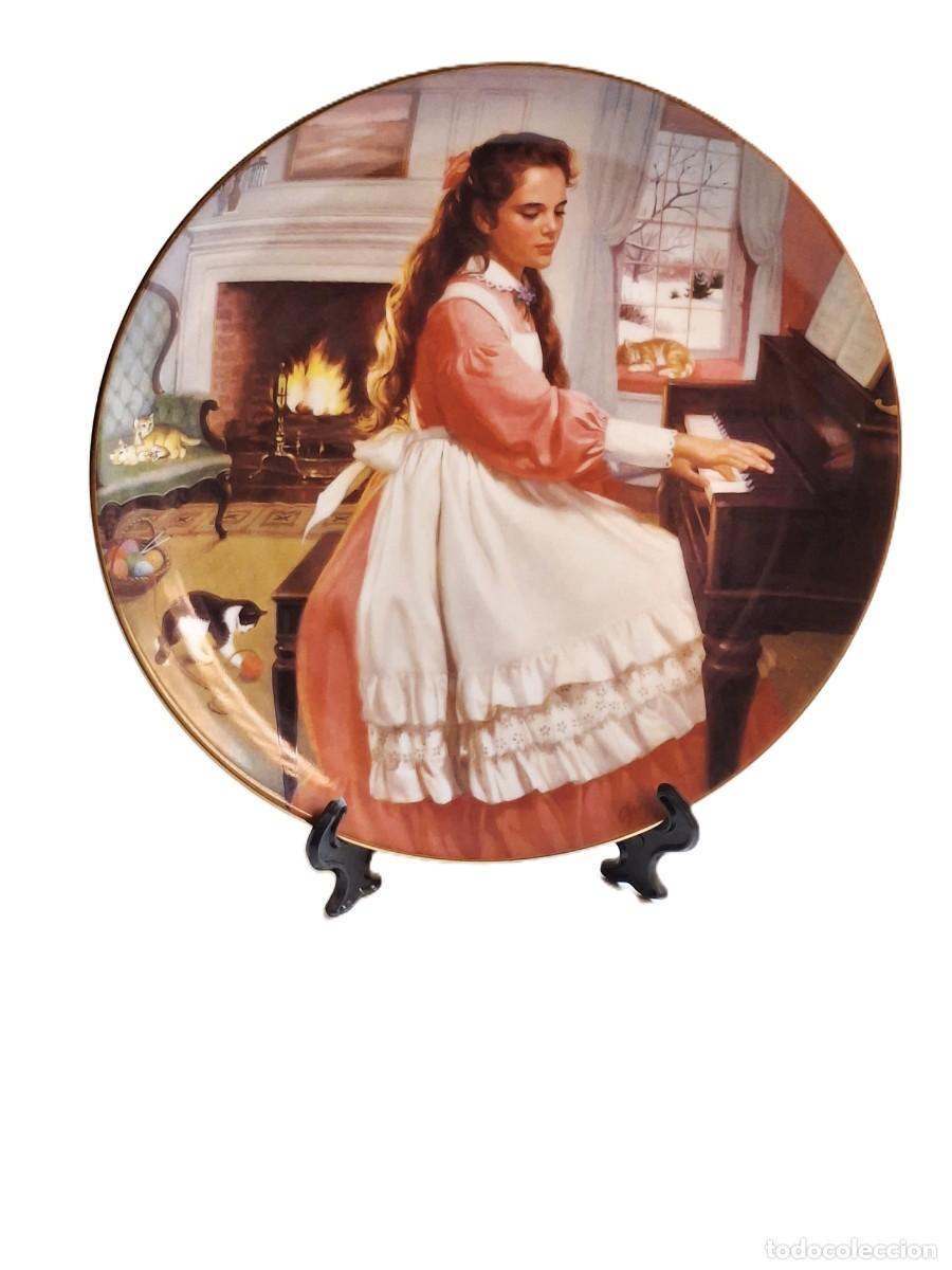 Antiquit&auml;ten: PLATO DE COLECCION DE PORCELANA DANBURY MINT &rdquo;BETH&rdquo;- COLECCION MUJERCITAS DIAMETRO 21CM
