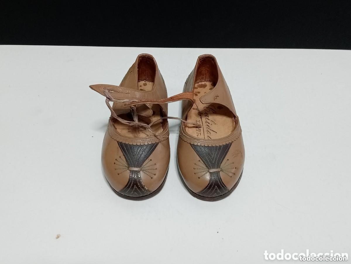 Antig&uuml;edades: PEQUE&Ntilde;OS ZAPATITOS DE NI&Ntilde;@. CALIDAD EXTRA... 12,5 CM. DE LARGO